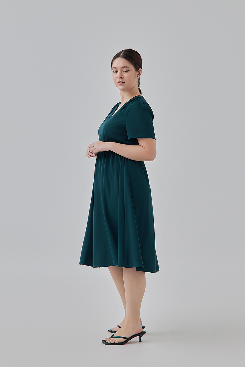 Kay V-Neck Dress in Pine