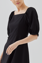 Dephny Peasant Sleeves Dress in Black