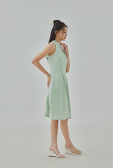 Daphnie Embossed Silk Cheongsam