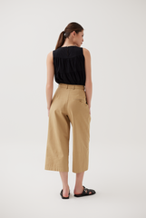 Overlapped Waistband Cropped Pants in Khaki