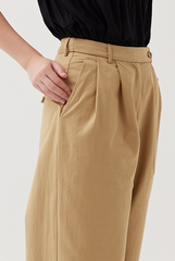 Overlapped Waistband Cropped Pants in Khaki