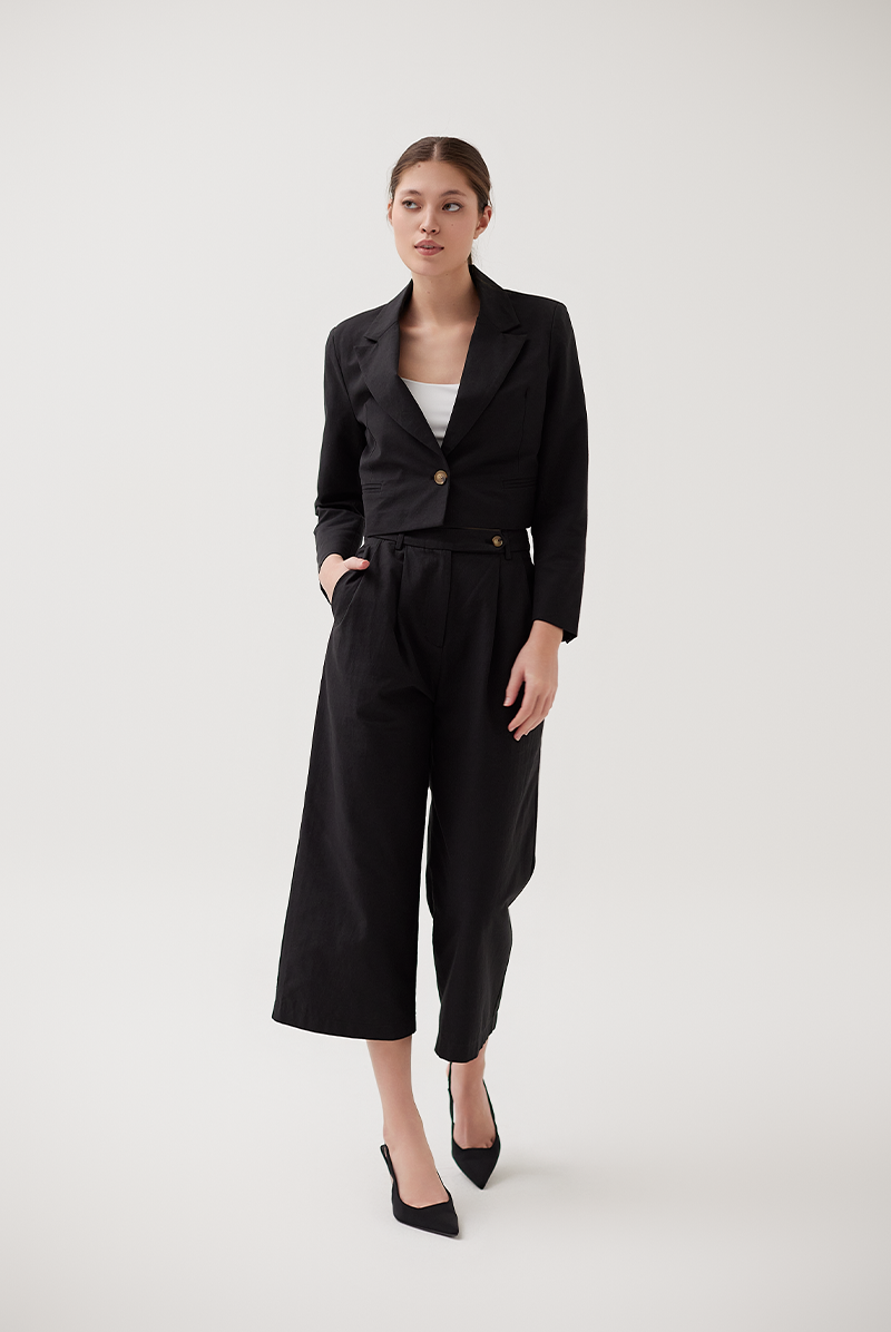 Cropped Blazer & Pants Set in Black