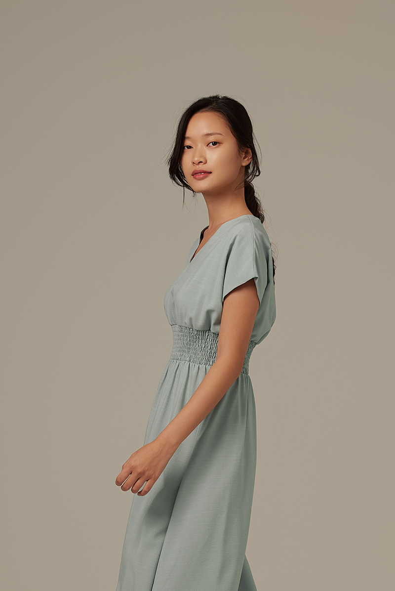 Ayliana Smocked – PLAYDRESS Dress